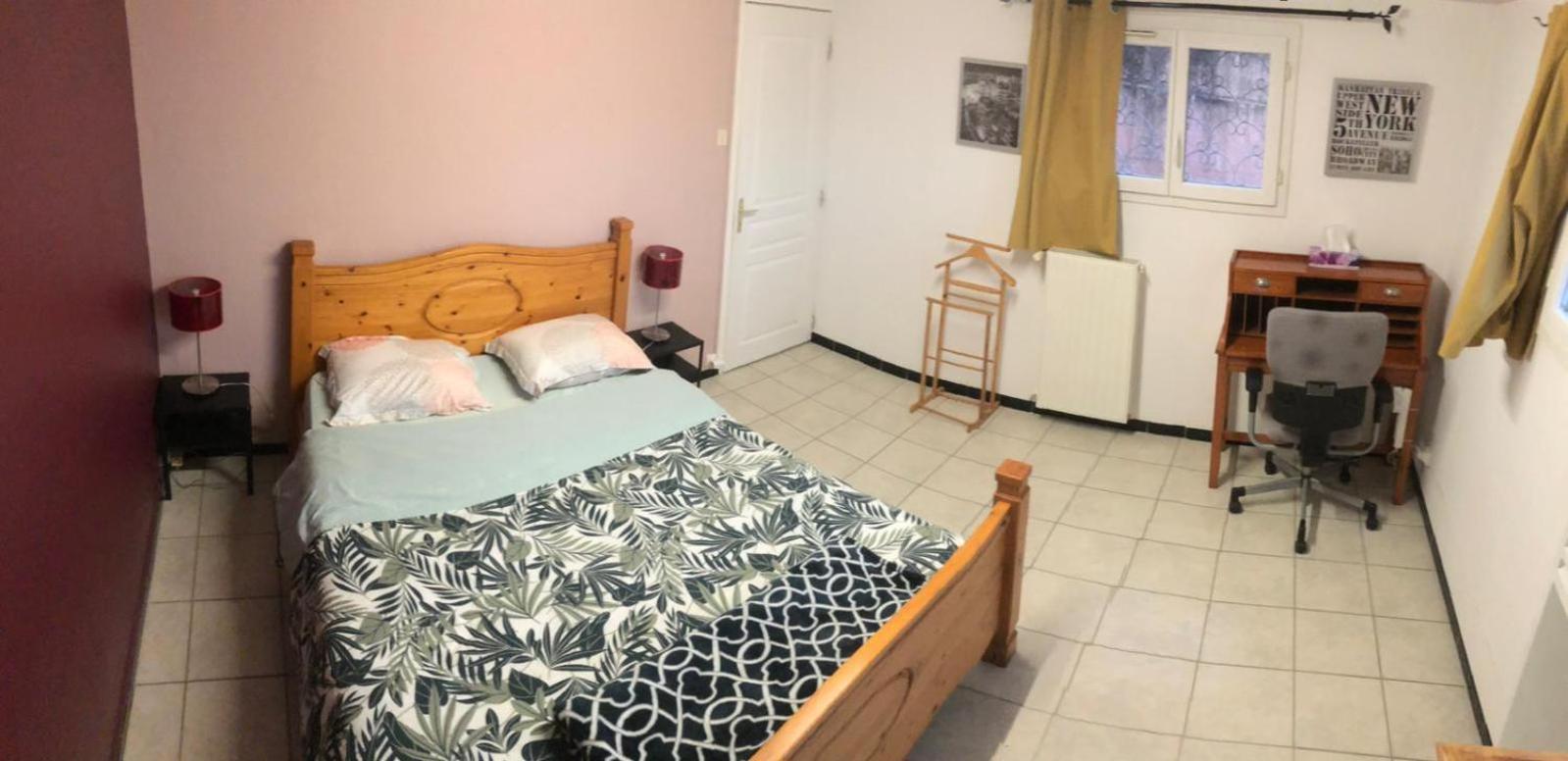 Comme A La Maison ! Chavanoz ภายนอก รูปภาพ